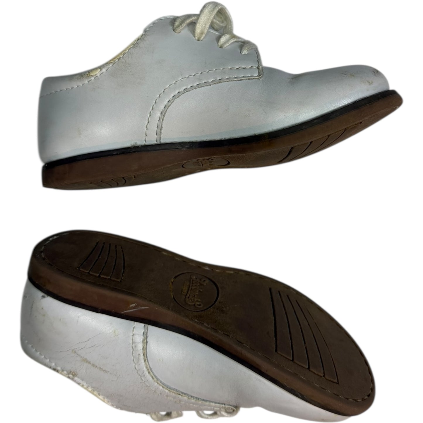 Size 9 | Footmates | White Oxford Shoes | Play