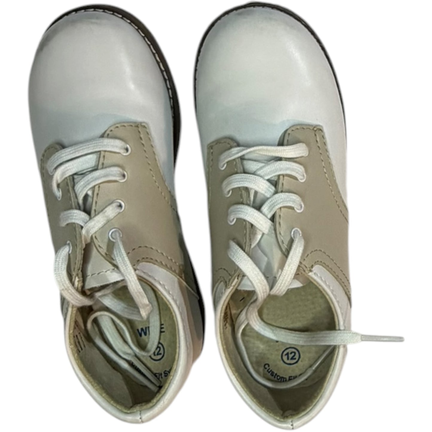 12W | Footmates | White and Tan Oxford Shoes | GUC